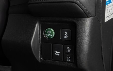 Honda Vezel, 2018 год, 1 899 000 рублей, 22 фотография