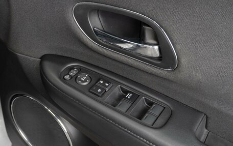 Honda Vezel, 2018 год, 1 899 000 рублей, 21 фотография