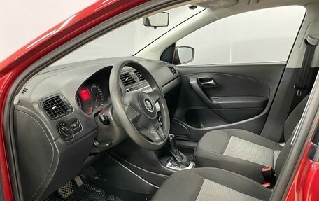 Volkswagen Polo VI (EU Market), 2012 год, 730 000 рублей, 11 фотография