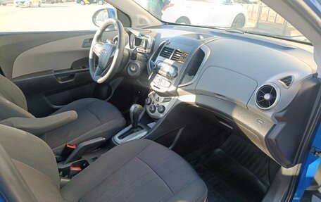 Chevrolet Aveo III, 2012 год, 599 000 рублей, 6 фотография