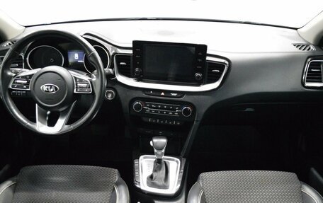 KIA cee'd III, 2021 год, 1 936 000 рублей, 14 фотография
