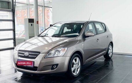 KIA cee'd I рестайлинг, 2009 год, 820 000 рублей, 2 фотография