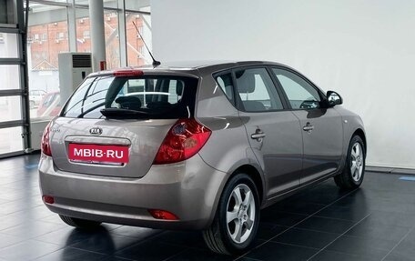 KIA cee'd I рестайлинг, 2009 год, 820 000 рублей, 5 фотография