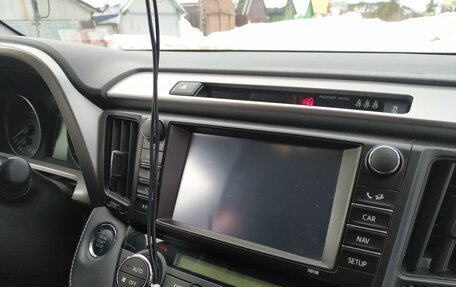 Toyota RAV4, 2018 год, 2 510 000 рублей, 12 фотография