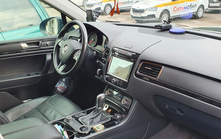 Volkswagen Touareg III, 2013 год, 2 450 000 рублей, 9 фотография