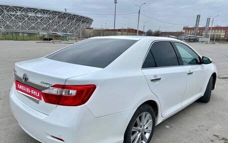 Toyota Camry, 2014 год, 1 990 000 рублей, 7 фотография