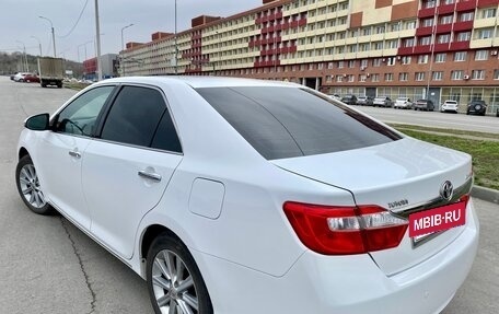 Toyota Camry, 2014 год, 1 990 000 рублей, 5 фотография
