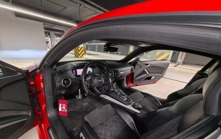 Audi TTS, 2016 год, 3 900 000 рублей, 9 фотография