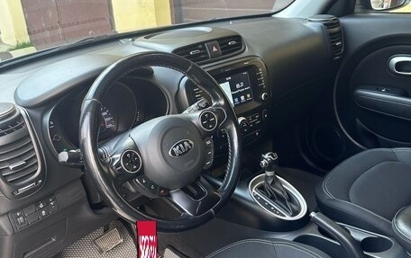 KIA Soul II рестайлинг, 2018 год, 1 520 000 рублей, 13 фотография