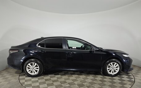 Toyota Camry, 2020 год, 2 199 000 рублей, 4 фотография