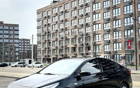 Hyundai Solaris II рестайлинг, 2019 год, 1 400 000 рублей, 2 фотография