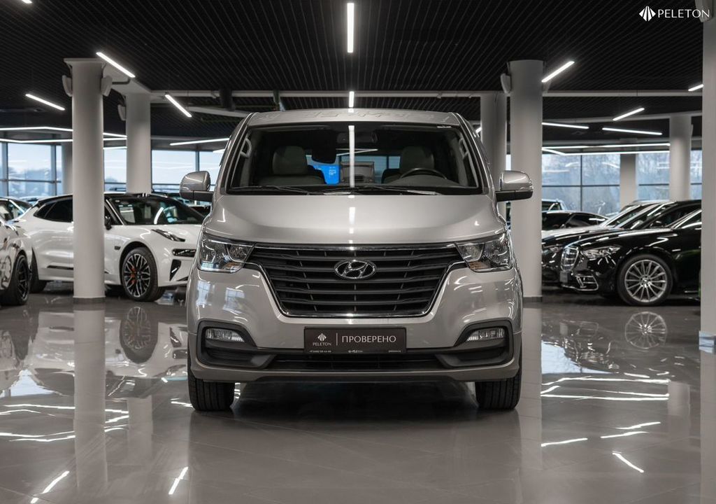 Hyundai Grand Starex, 2018 год, 3 850 000 рублей, 3 фотография