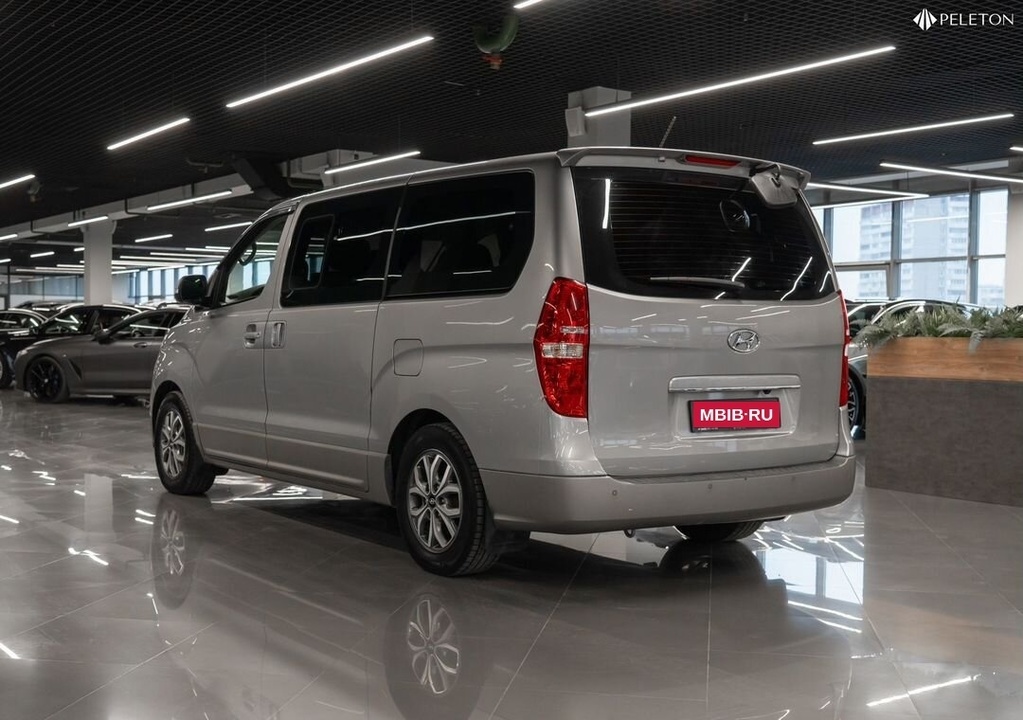 Hyundai Grand Starex, 2018 год, 3 850 000 рублей, 5 фотография