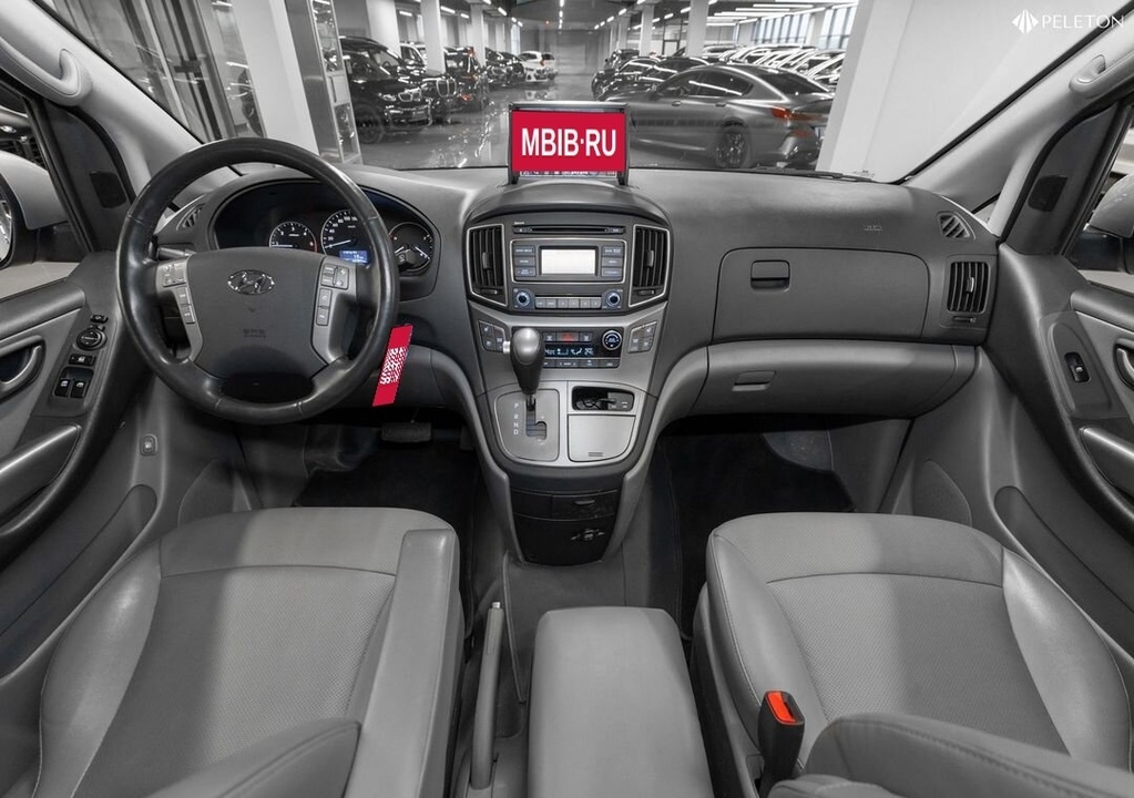 Hyundai Grand Starex, 2018 год, 3 850 000 рублей, 10 фотография