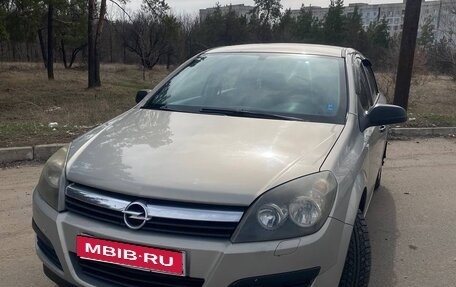 Opel Astra H, 2005 год, 520 000 рублей, 1 фотография