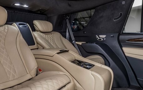 Cadillac Escalade V, 2021 год, 12 000 000 рублей, 12 фотография