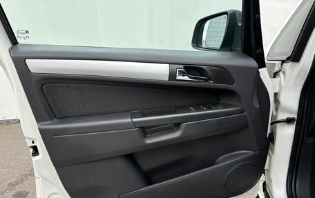 Opel Zafira B, 2012 год, 820 000 рублей, 24 фотография