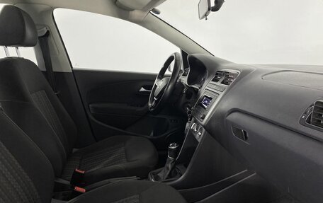 Volkswagen Polo VI (EU Market), 2018 год, 1 080 000 рублей, 10 фотография