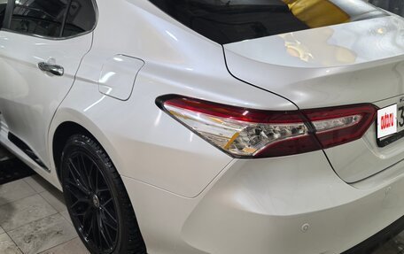 Toyota Camry, 2022 год, 3 900 000 рублей, 7 фотография
