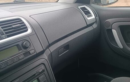 Skoda Fabia II, 2009 год, 630 000 рублей, 9 фотография