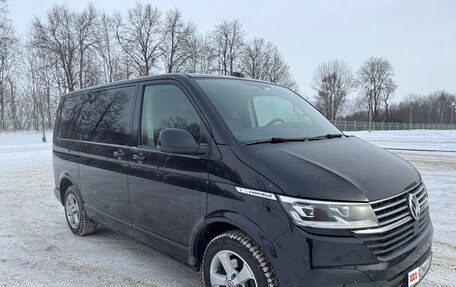 Volkswagen Caravelle T6 рестайлинг, 2021 год, 4 200 000 рублей, 5 фотография