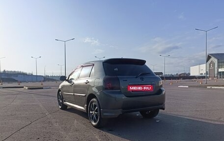 Toyota Corolla, 2005 год, 800 000 рублей, 4 фотография