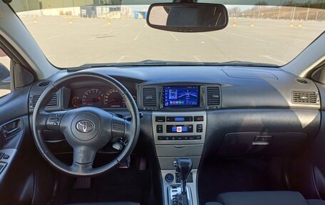 Toyota Corolla, 2005 год, 800 000 рублей, 14 фотография