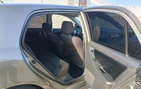 Toyota Corolla, 2005 год, 800 000 рублей, 19 фотография
