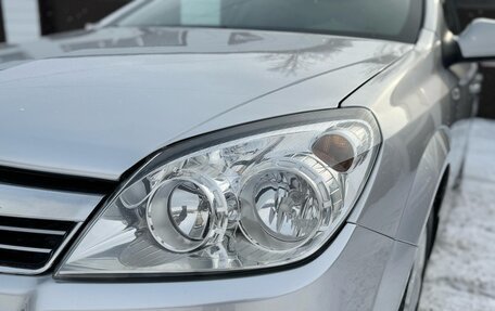 Opel Astra J, 2011 год, 655 000 рублей, 19 фотография