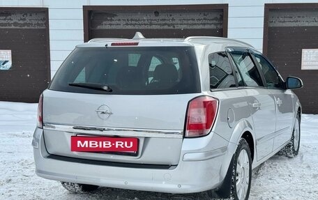 Opel Astra J, 2011 год, 655 000 рублей, 12 фотография