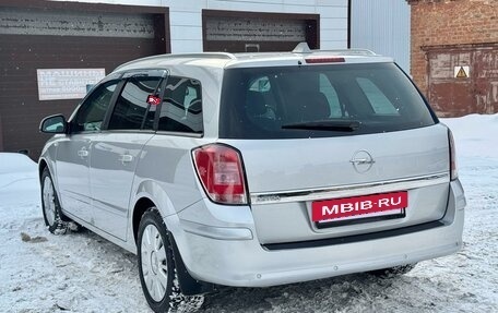 Opel Astra J, 2011 год, 655 000 рублей, 16 фотография