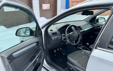 Opel Astra J, 2011 год, 655 000 рублей, 31 фотография
