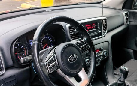 KIA Sportage IV рестайлинг, 2019 год, 1 950 000 рублей, 18 фотография