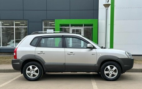 Hyundai Tucson III, 2007 год, 915 000 рублей, 4 фотография