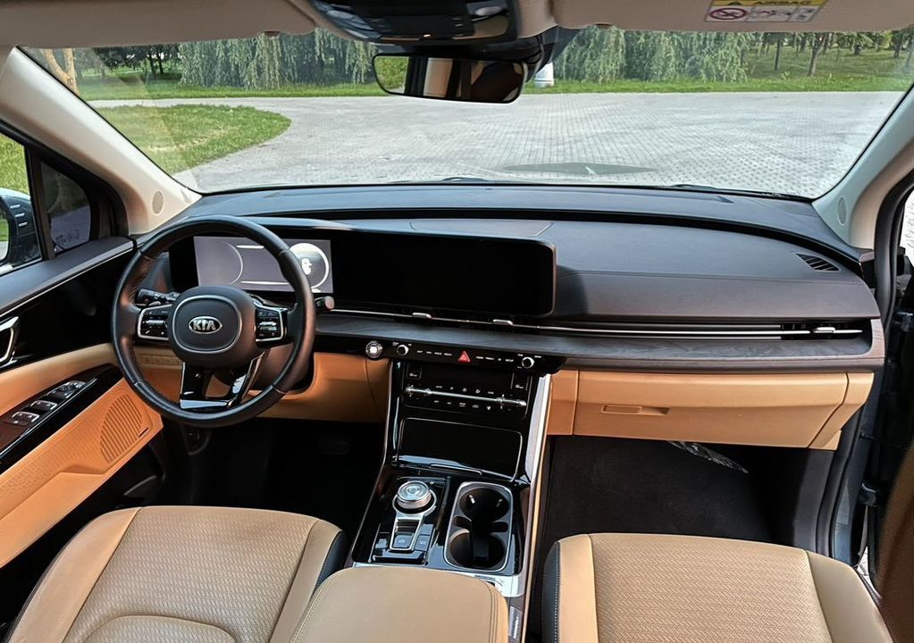 KIA Carnival, 2021 год, 3 650 000 рублей, 14 фотография