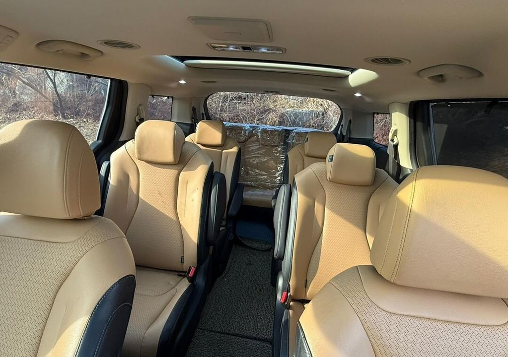 KIA Carnival, 2021 год, 3 650 000 рублей, 17 фотография
