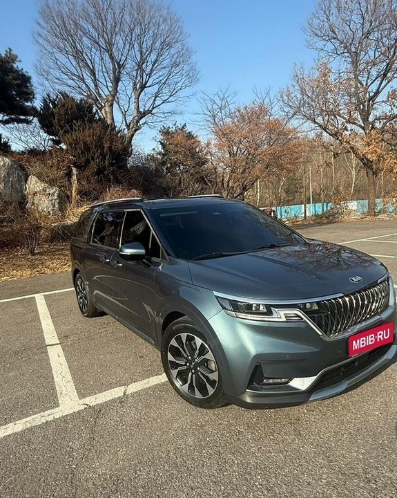 KIA Carnival, 2021 год, 3 650 000 рублей, 33 фотография