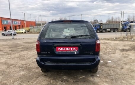 Chrysler Voyager IV, 2003 год, 350 000 рублей, 4 фотография