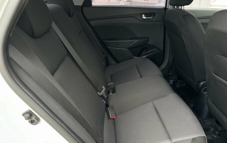 Hyundai Solaris II рестайлинг, 2019 год, 1 596 000 рублей, 12 фотография