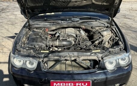 BMW 7 серия, 2005 год, 870 000 рублей, 10 фотография