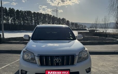 Toyota Land Cruiser Prado 150 рестайлинг 2, 2011 год, 3 150 000 рублей, 1 фотография