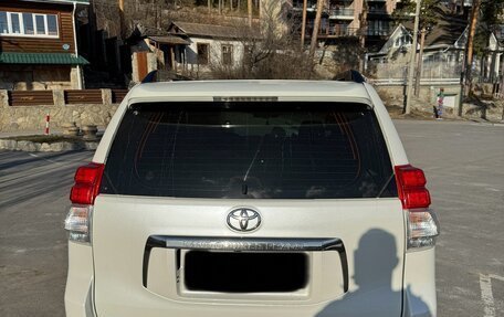 Toyota Land Cruiser Prado 150 рестайлинг 2, 2011 год, 3 150 000 рублей, 4 фотография