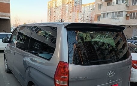 Hyundai Grand Starex Grand Starex I рестайлинг 2, 2011 год, 1 645 000 рублей, 5 фотография