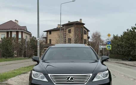 Lexus LS IV, 2011 год, 1 550 000 рублей, 2 фотография
