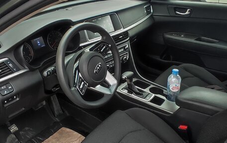 KIA Optima IV, 2019 год, 2 300 000 рублей, 8 фотография
