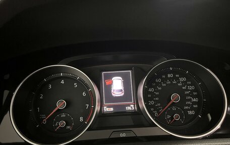Volkswagen Golf VII, 2019 год, 9 фотография