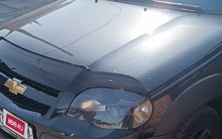 Chevrolet Niva I рестайлинг, 2018 год, 930 000 рублей, 1 фотография