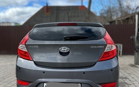 Hyundai Solaris II рестайлинг, 2012 год, 730 000 рублей, 6 фотография