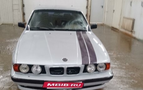 BMW 5 серия, 1993 год, 335 000 рублей, 8 фотография
