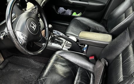 Honda Accord VII рестайлинг, 2006 год, 900 000 рублей, 8 фотография